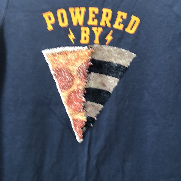 Lands’ End bundle. A long sleeve flipy tee and a sweater. T is large sweater XL. - Picture 10 of 13